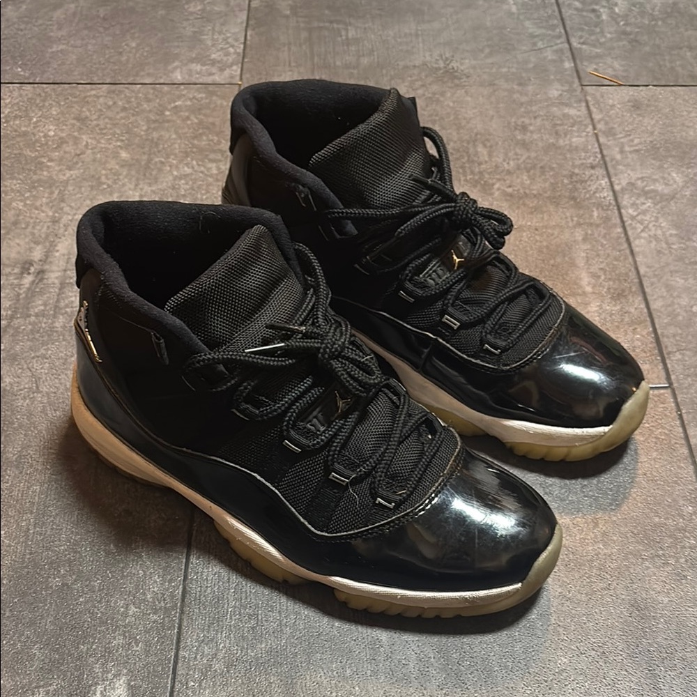 Jordan 11 Black And White Jubilee